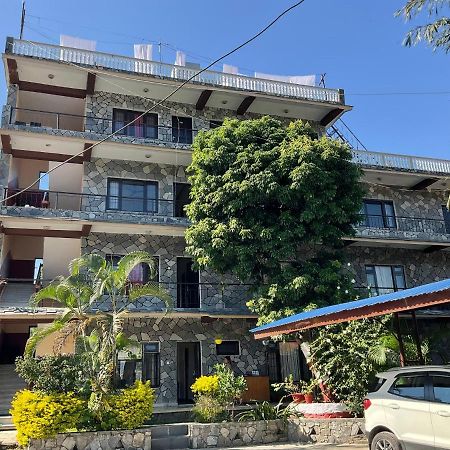 Trekkers Lodge Pokhara Eksteriør bilde