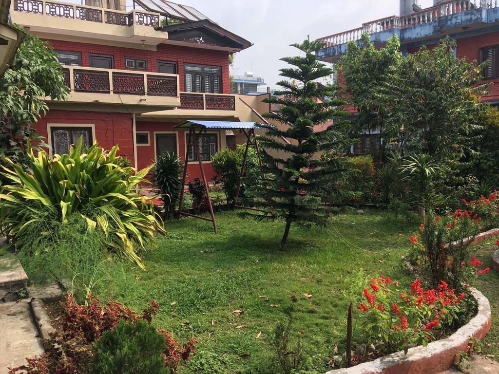 Trekkers Lodge Pokhara Eksteriør bilde