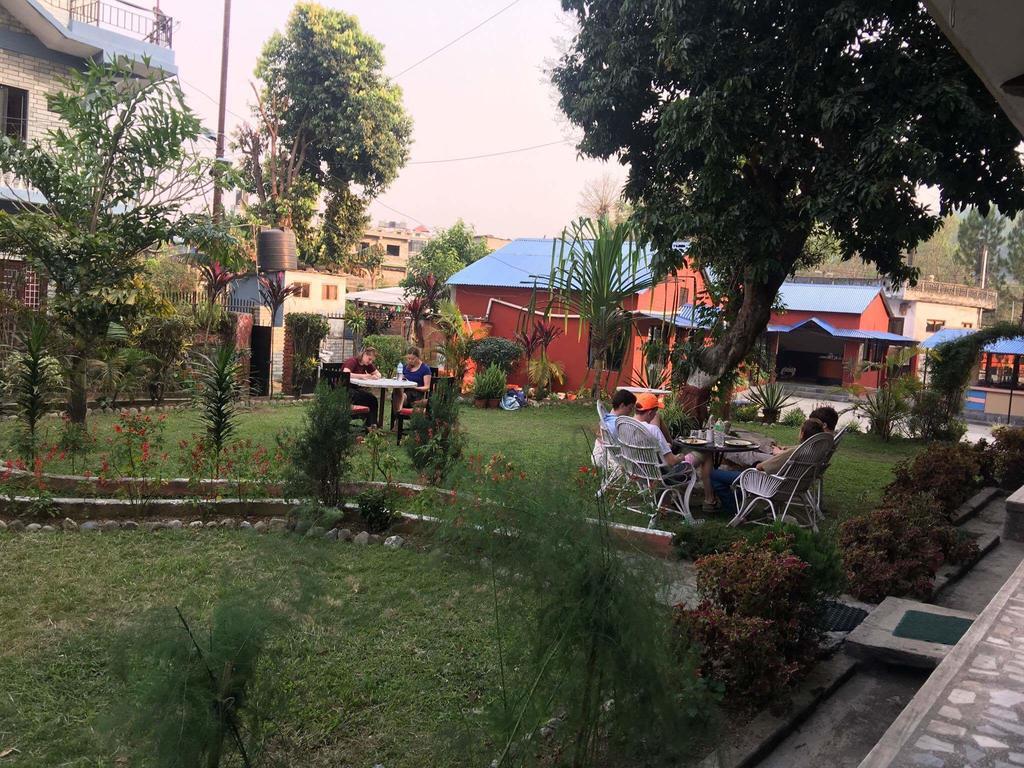 Trekkers Lodge Pokhara Eksteriør bilde