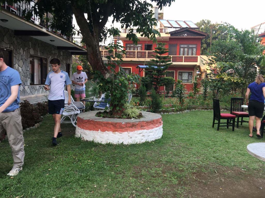 Trekkers Lodge Pokhara Eksteriør bilde