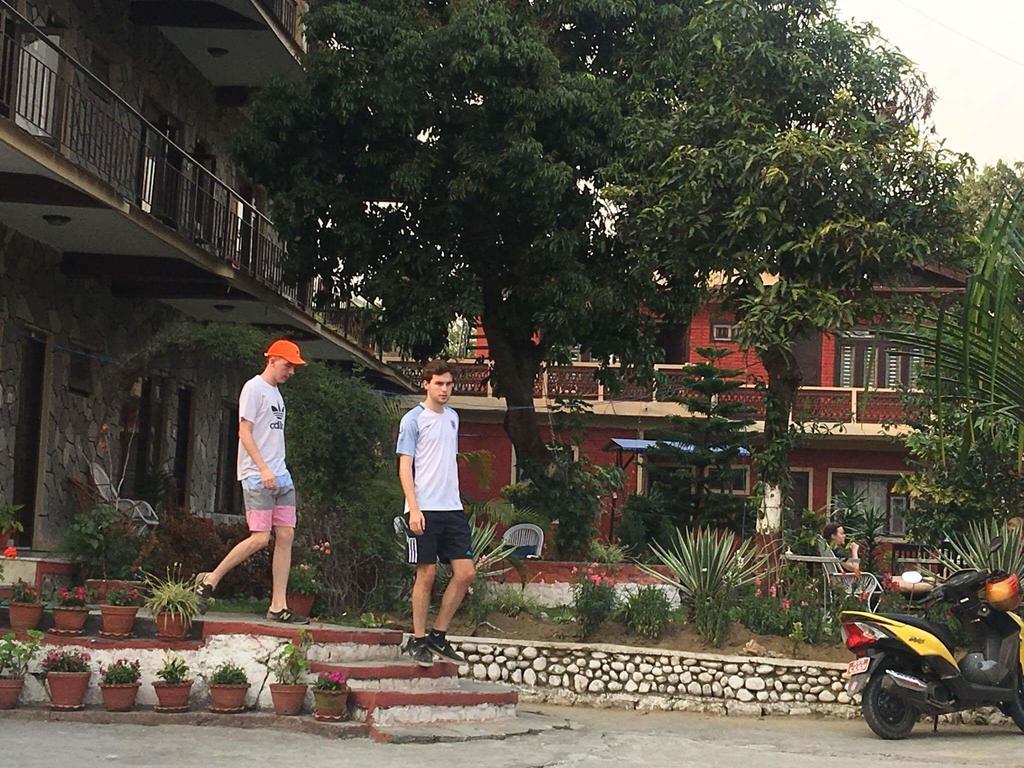 Trekkers Lodge Pokhara Eksteriør bilde