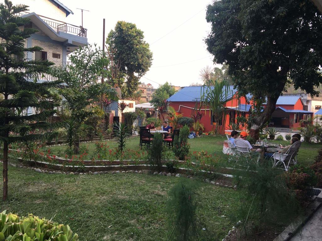 Trekkers Lodge Pokhara Eksteriør bilde