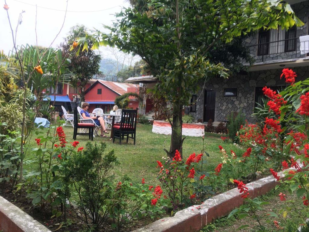 Trekkers Lodge Pokhara Eksteriør bilde