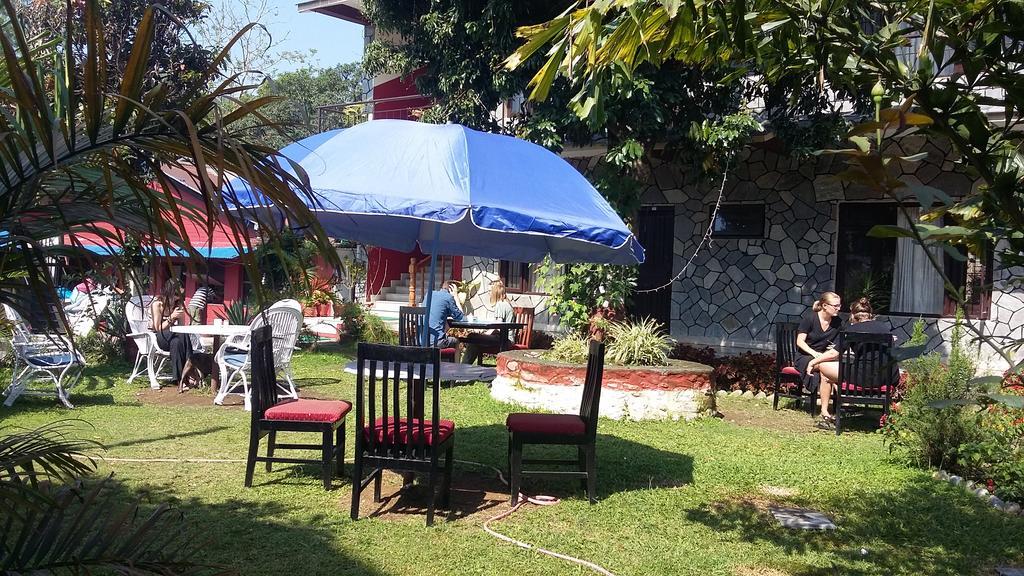 Trekkers Lodge Pokhara Eksteriør bilde