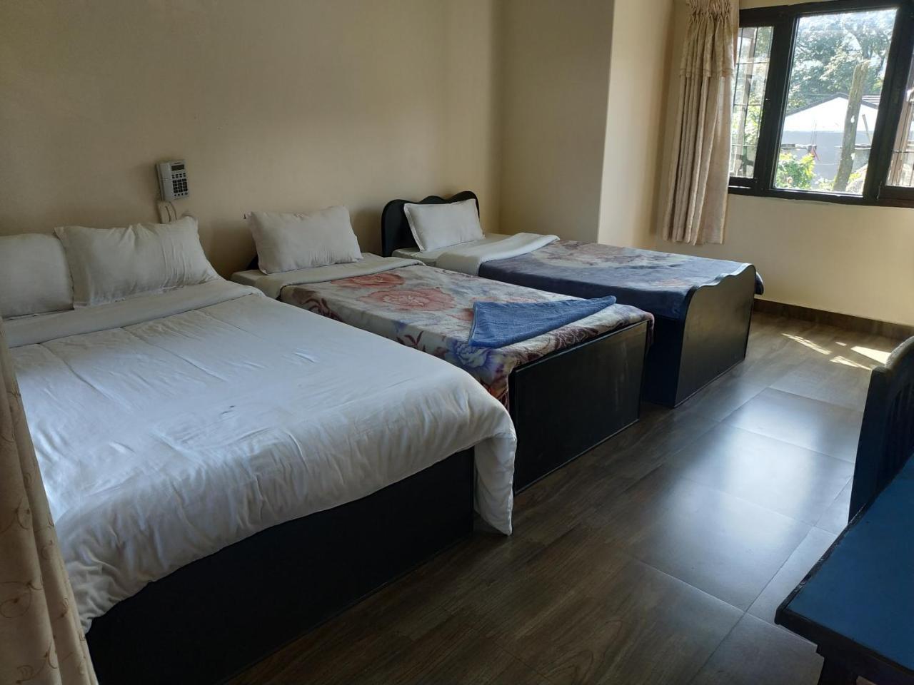 Trekkers Lodge Pokhara Eksteriør bilde