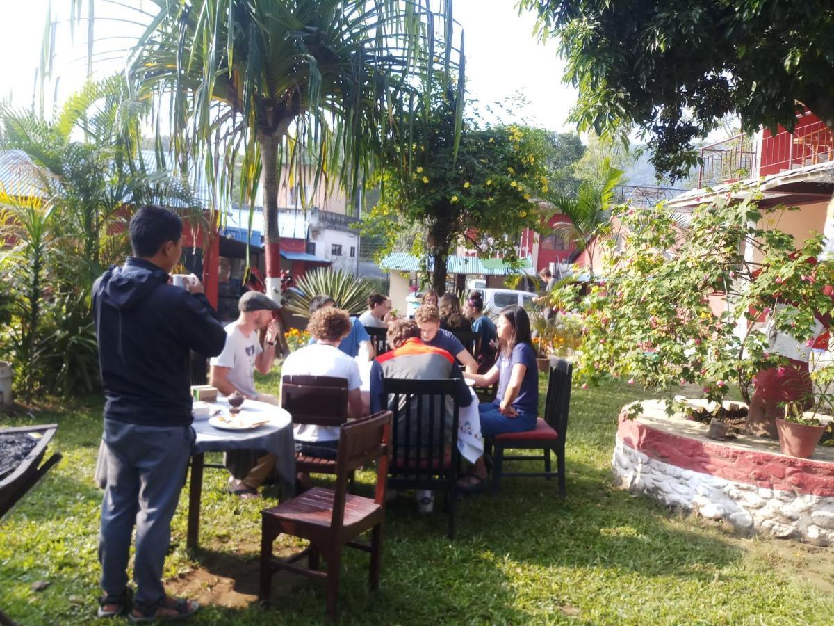 Trekkers Lodge Pokhara Eksteriør bilde